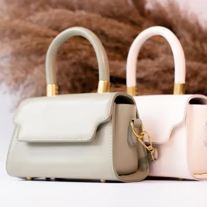 magasin accessoires de modes à Beaupréau et Chalonnes-sur-Loire dans le Maine-et-Loire 49